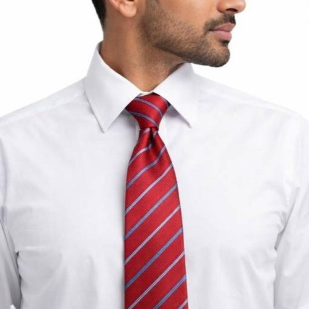 Red Diagonal Strip Tie
