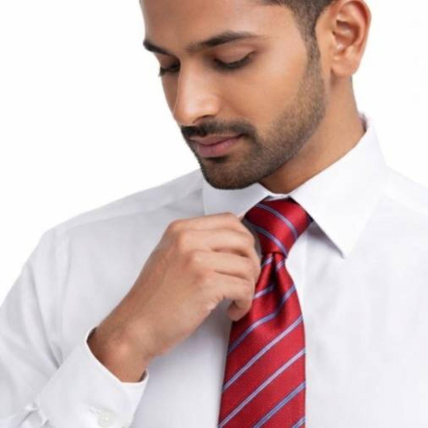 Red Diagonal Strip Tie