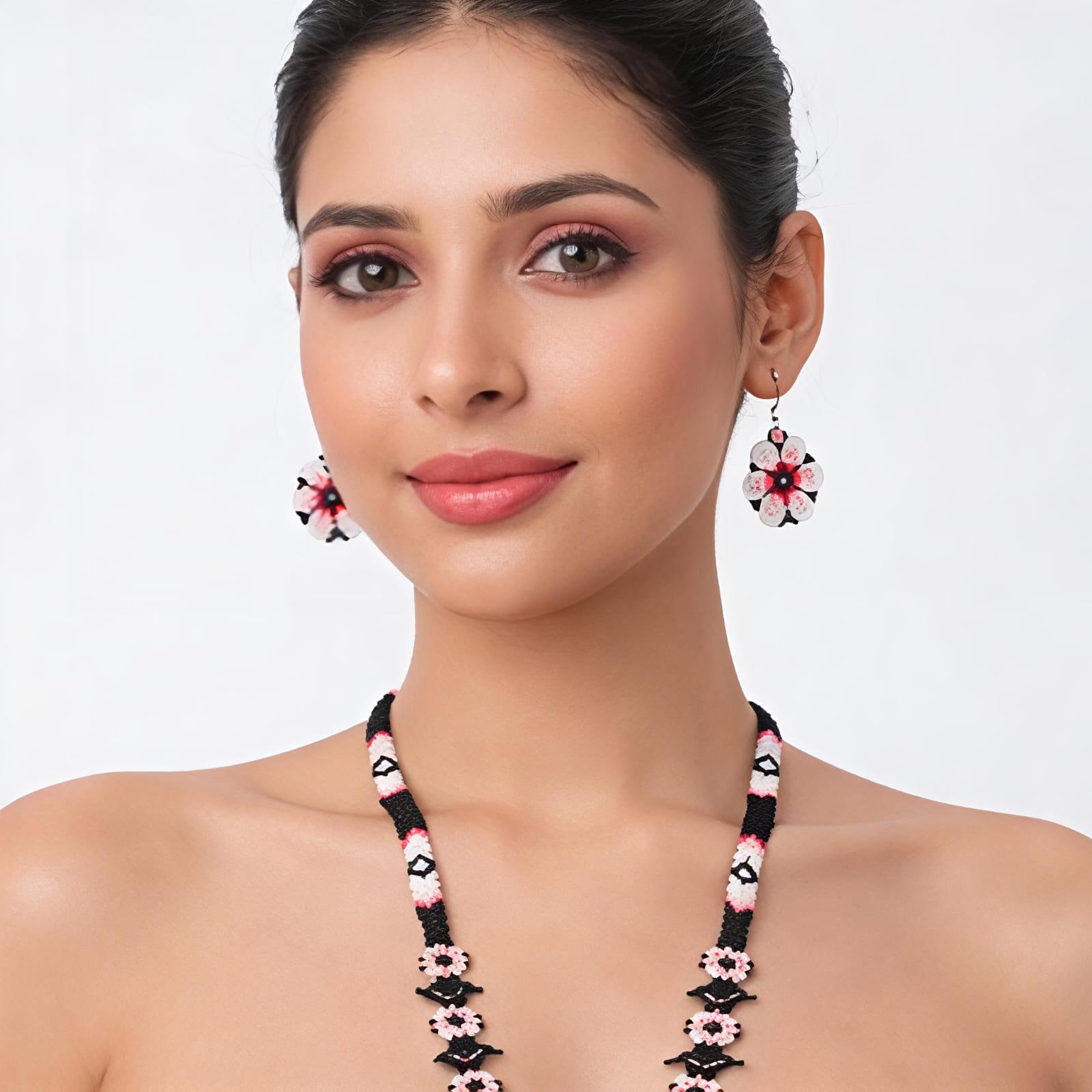 Bloom Elegance Floral Beaded Necklace Set