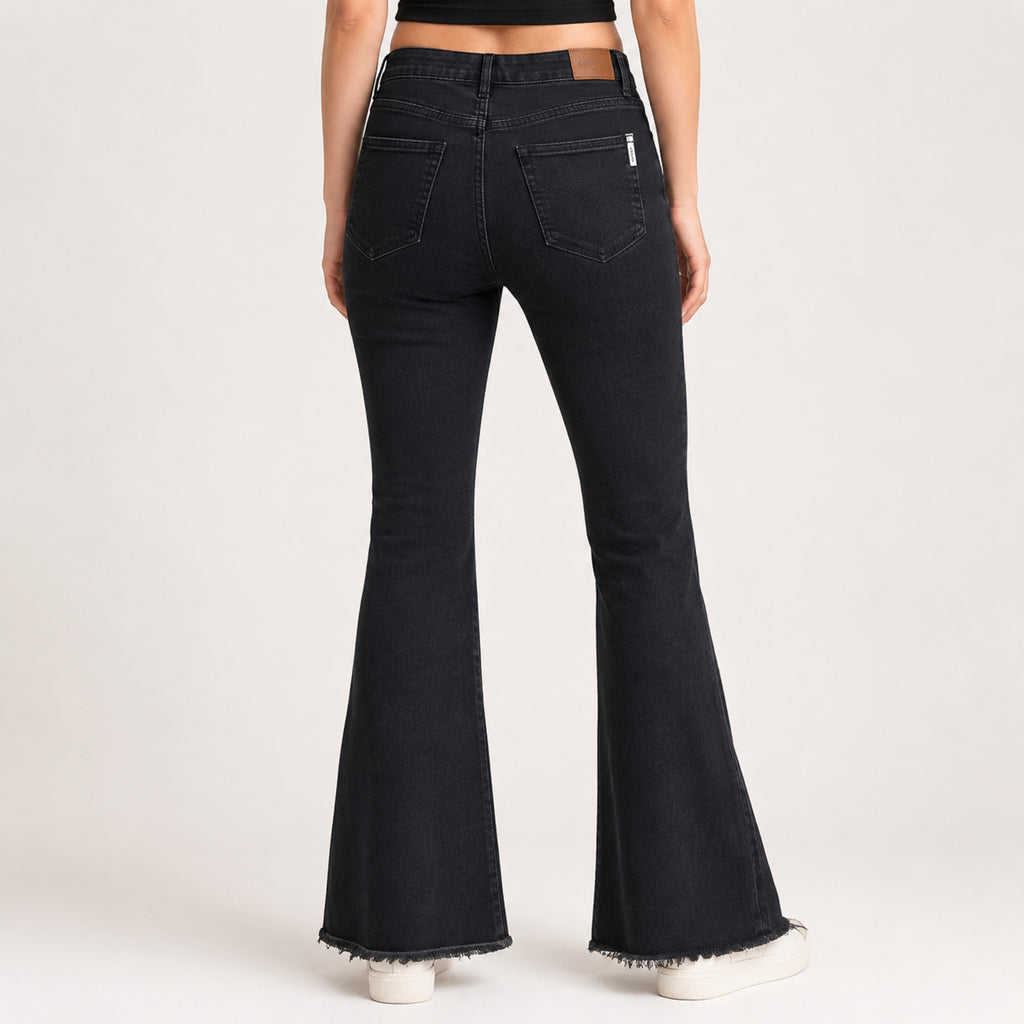 Women's Black Flared Fit Denim Jeans-2