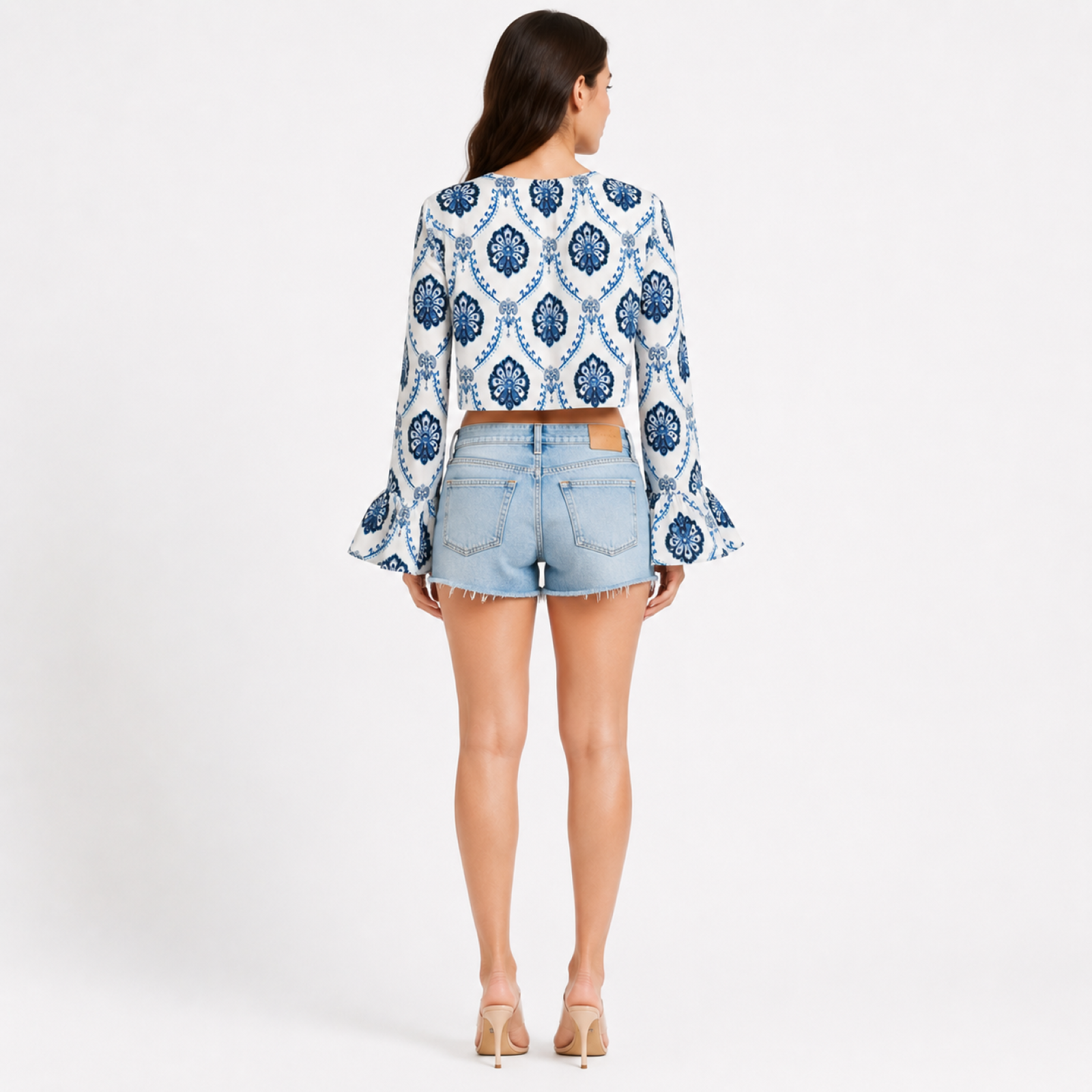 Women's White Blue Floral Print Bell Sleeve Crop Top-2