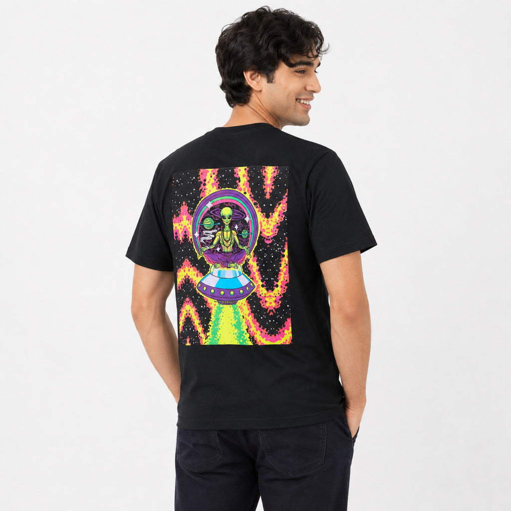Men's Cosmic Alien Graphic Oversized T-Shirt-1