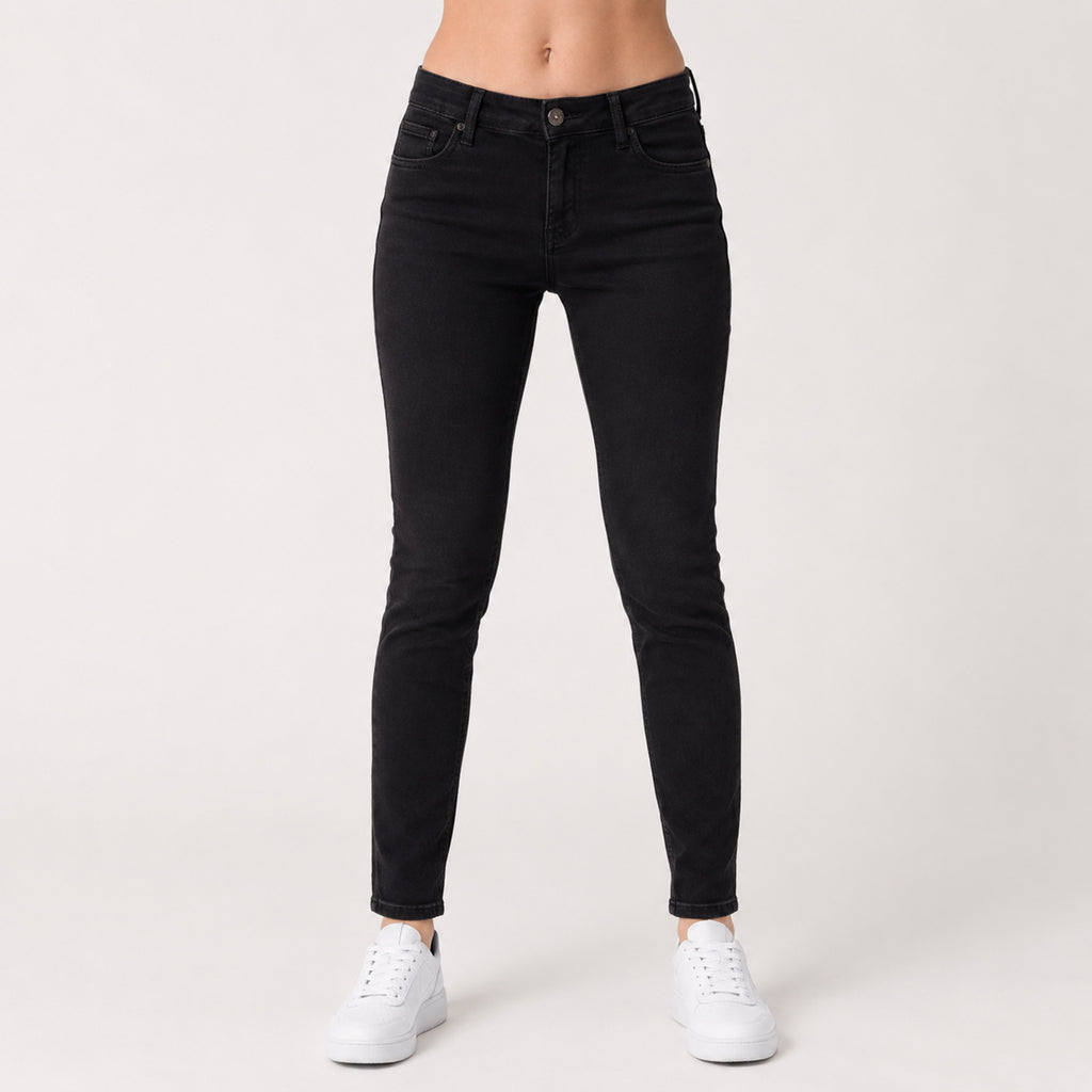 Women's Black Skinny Fit Denim Jeans-1