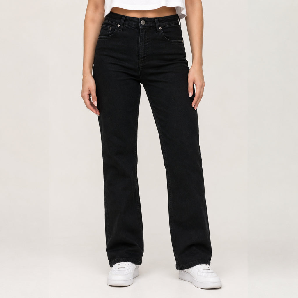 Women's Black Straight Fit Denim Jeans-1
