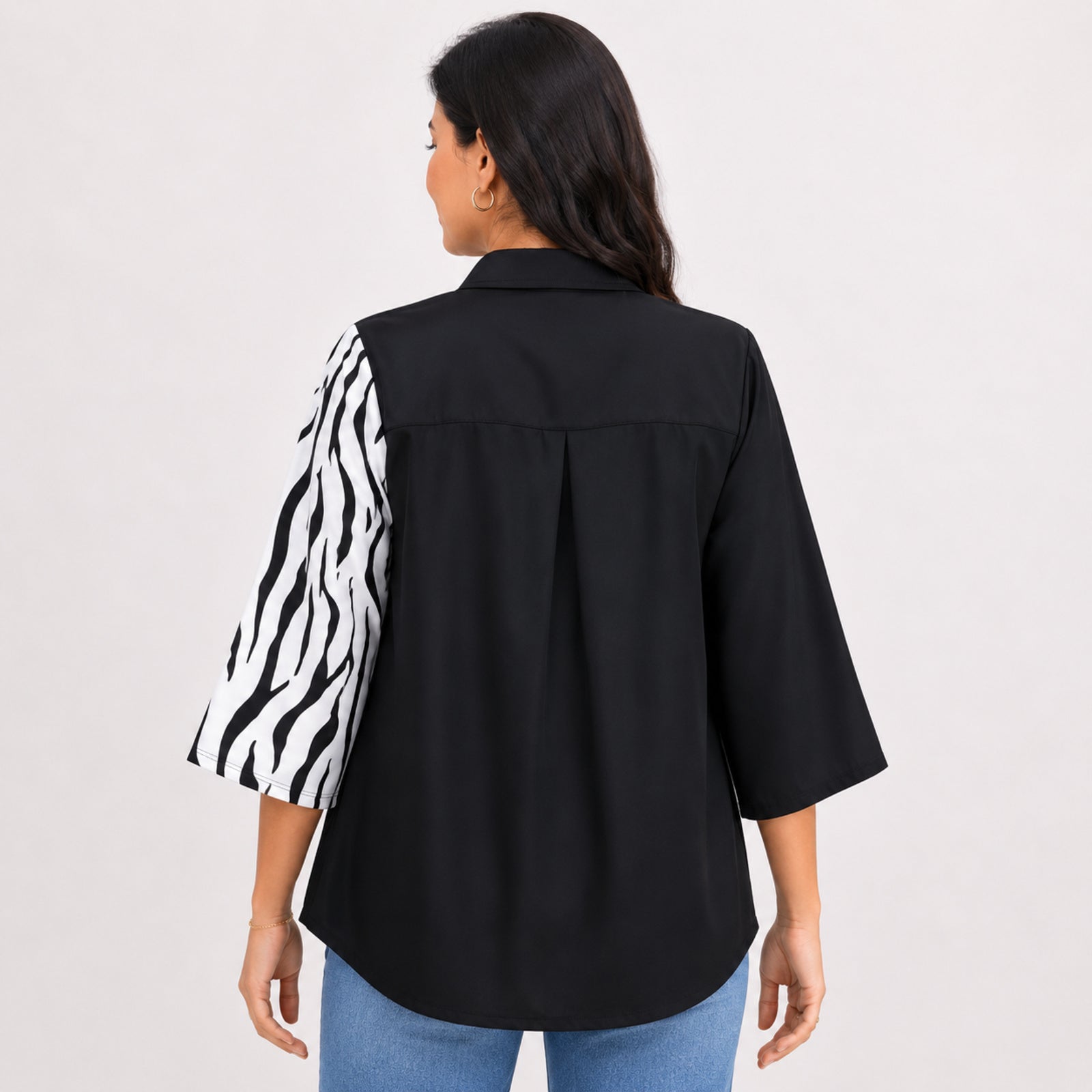 Women's Black & White Abstract Print Color Block Casual Top | Elegant Collared Smart Casual Blouse-4
