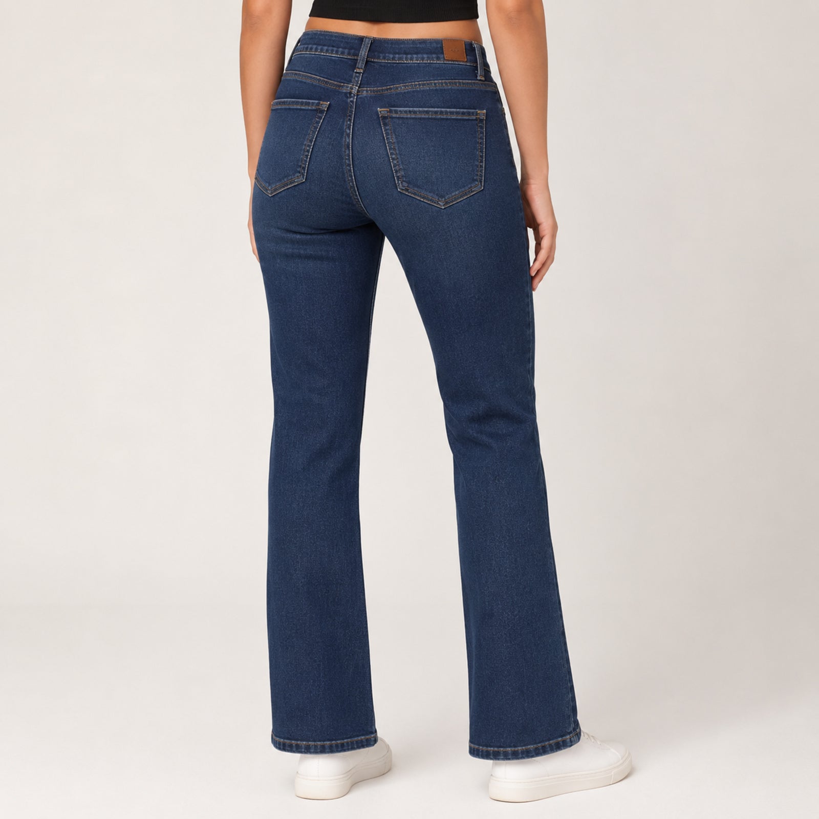 Women's Light Blue Straight Fit Denim Jeans-2