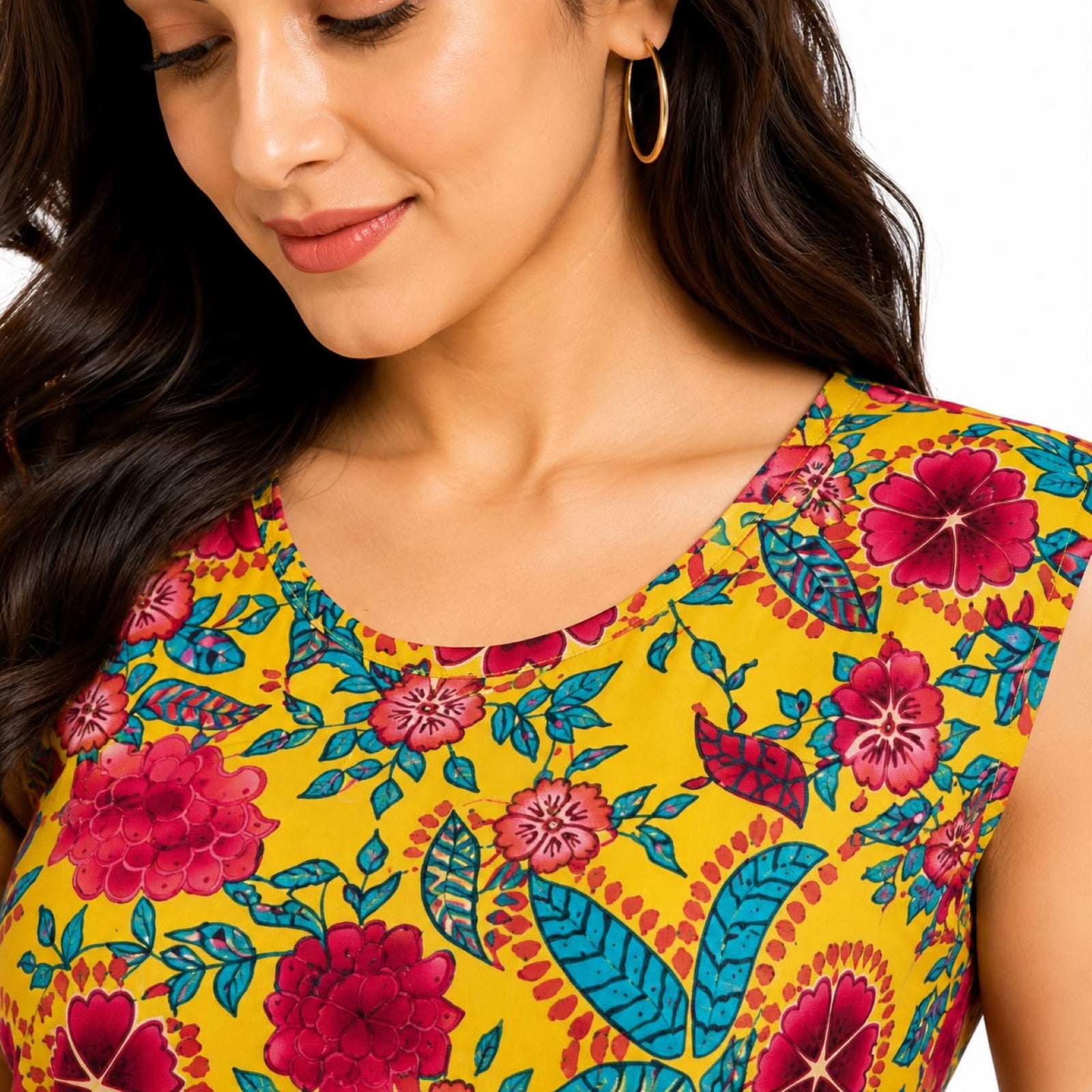 Women's Sunshine Garden Yellow Floral Sleeveless Top-3