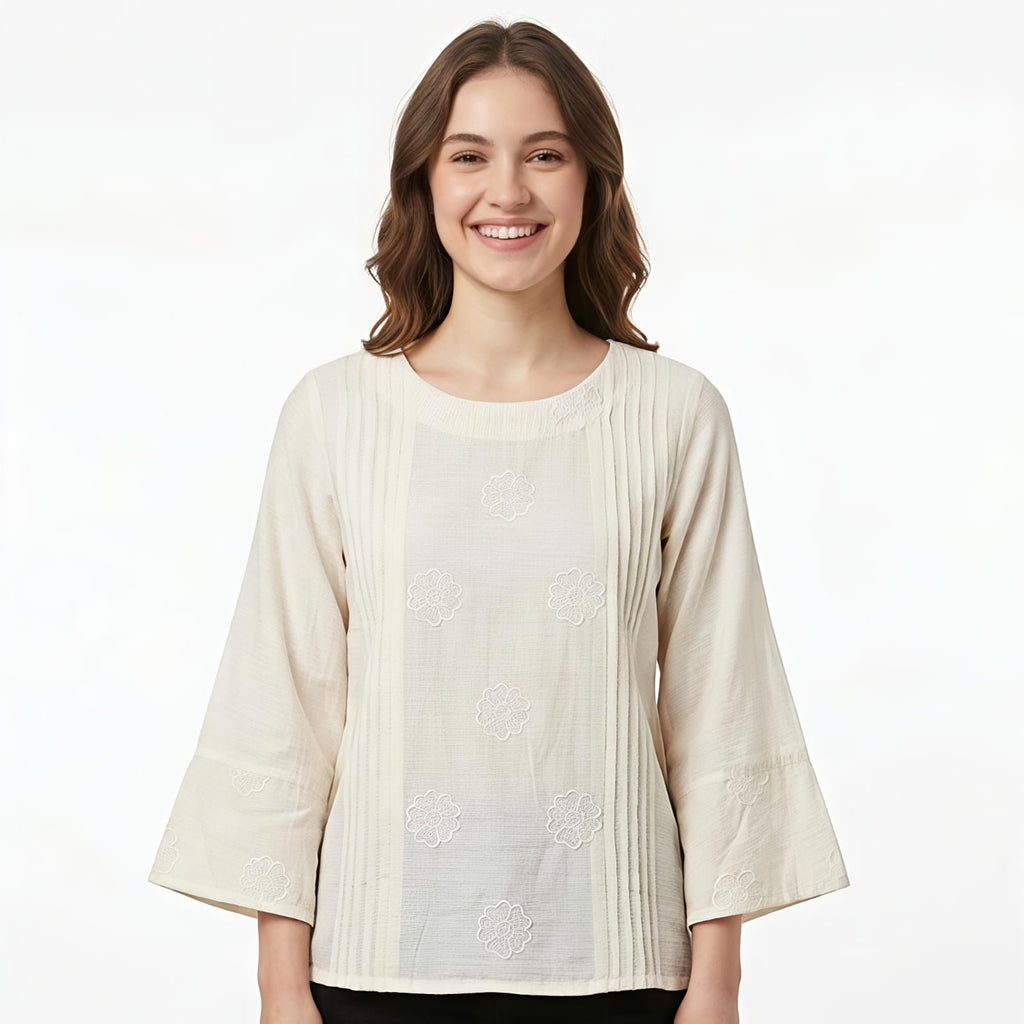 Women's White Minimal Casual Top-1