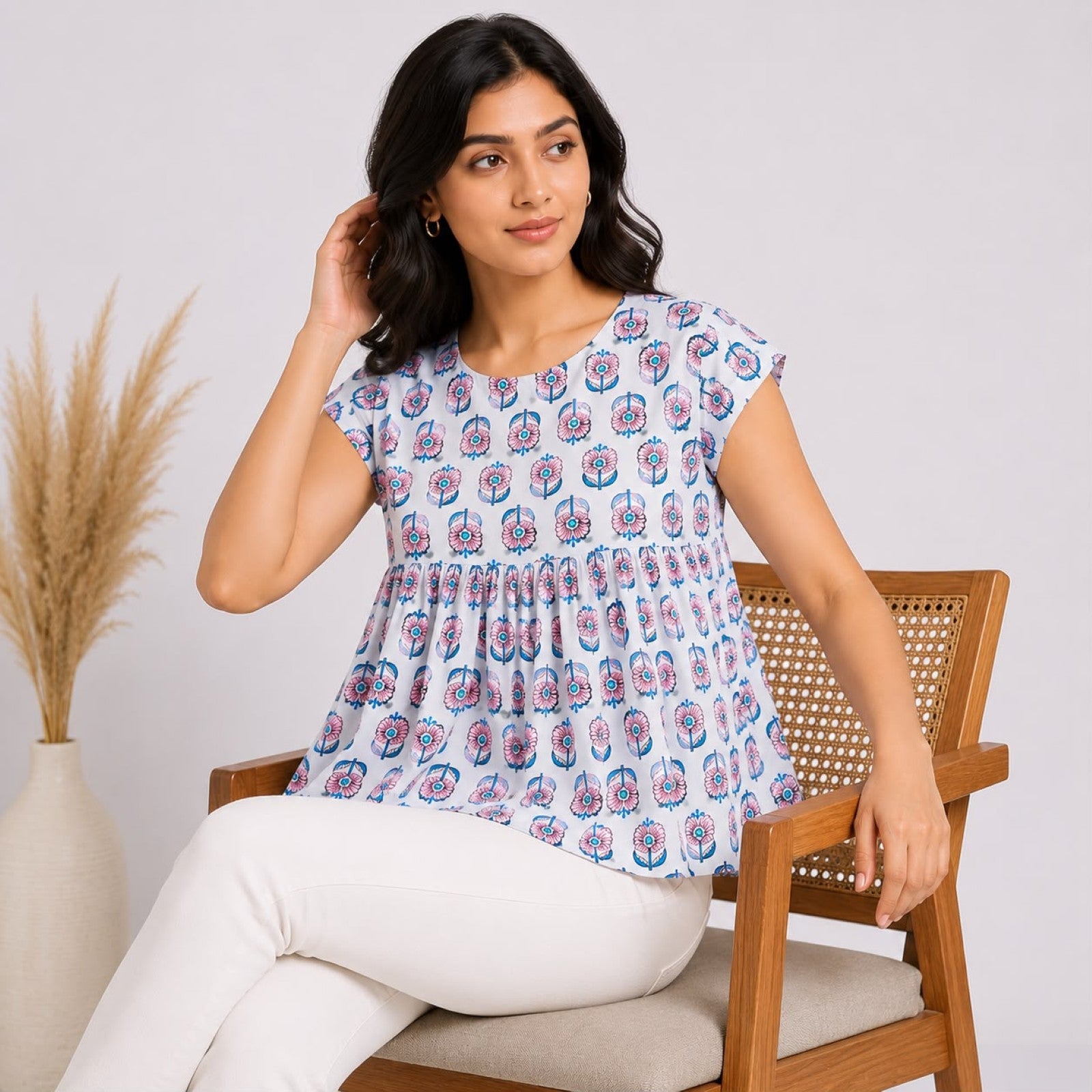 Women's Blue Floral Print Flutter Sleeve Peplum Top-2