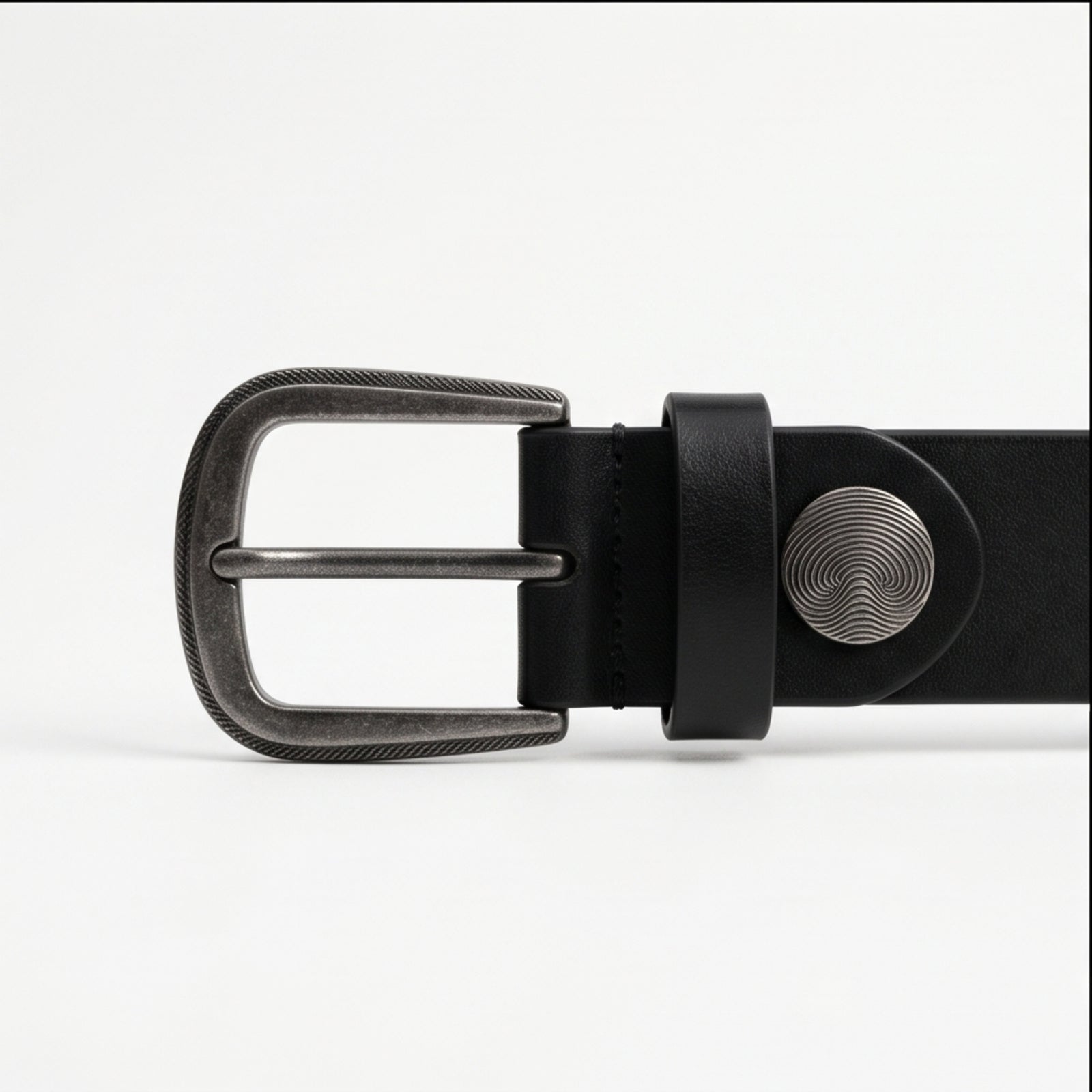 Women’s Elegant Premium Black Genuine Leather Belt with Statement Gold-Tone Buckle-4