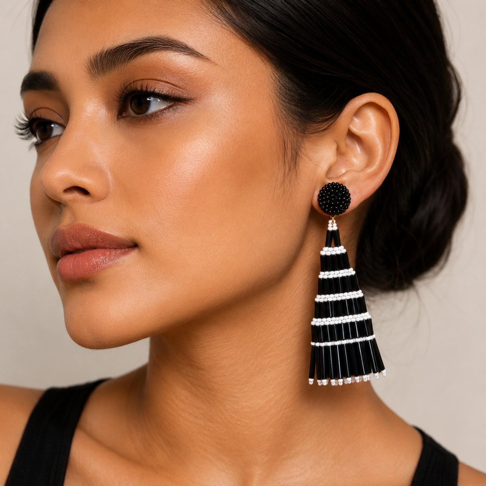 Women's Black Beaded Tassel Drop Earrings-4