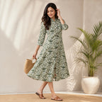 Women's Olive Green Ikat Printed Kurta-2