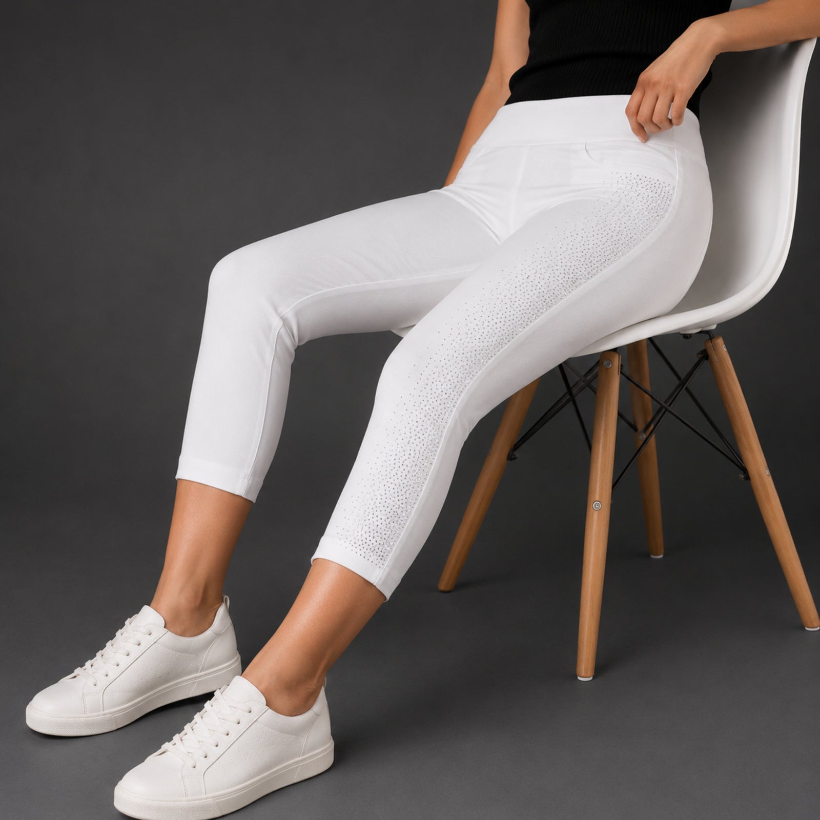 Women's Shimmering Diamond Studded White Cropped Trousers-3
