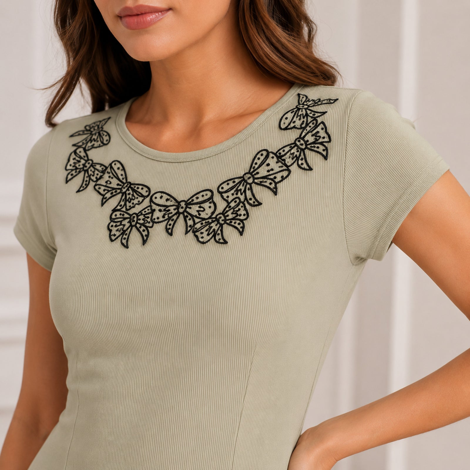 Women's Elegant Fitted Light Green Knit Crew-Neck Short-Sleeve One-Piece Dress-2