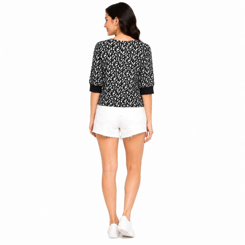 Women's Black Geometric Print Round Neck Top-1