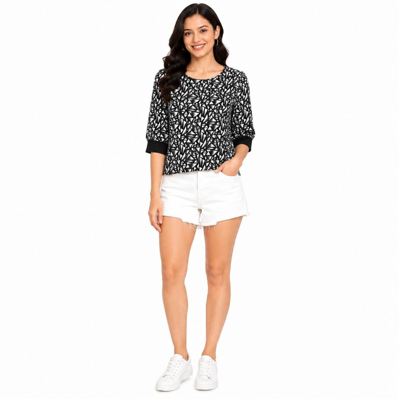 Women's Black Geometric Print Round Neck Top-2