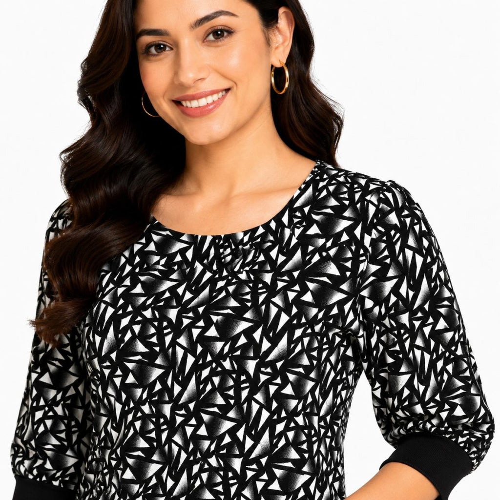 Women's Black Geometric Print Round Neck Top-3