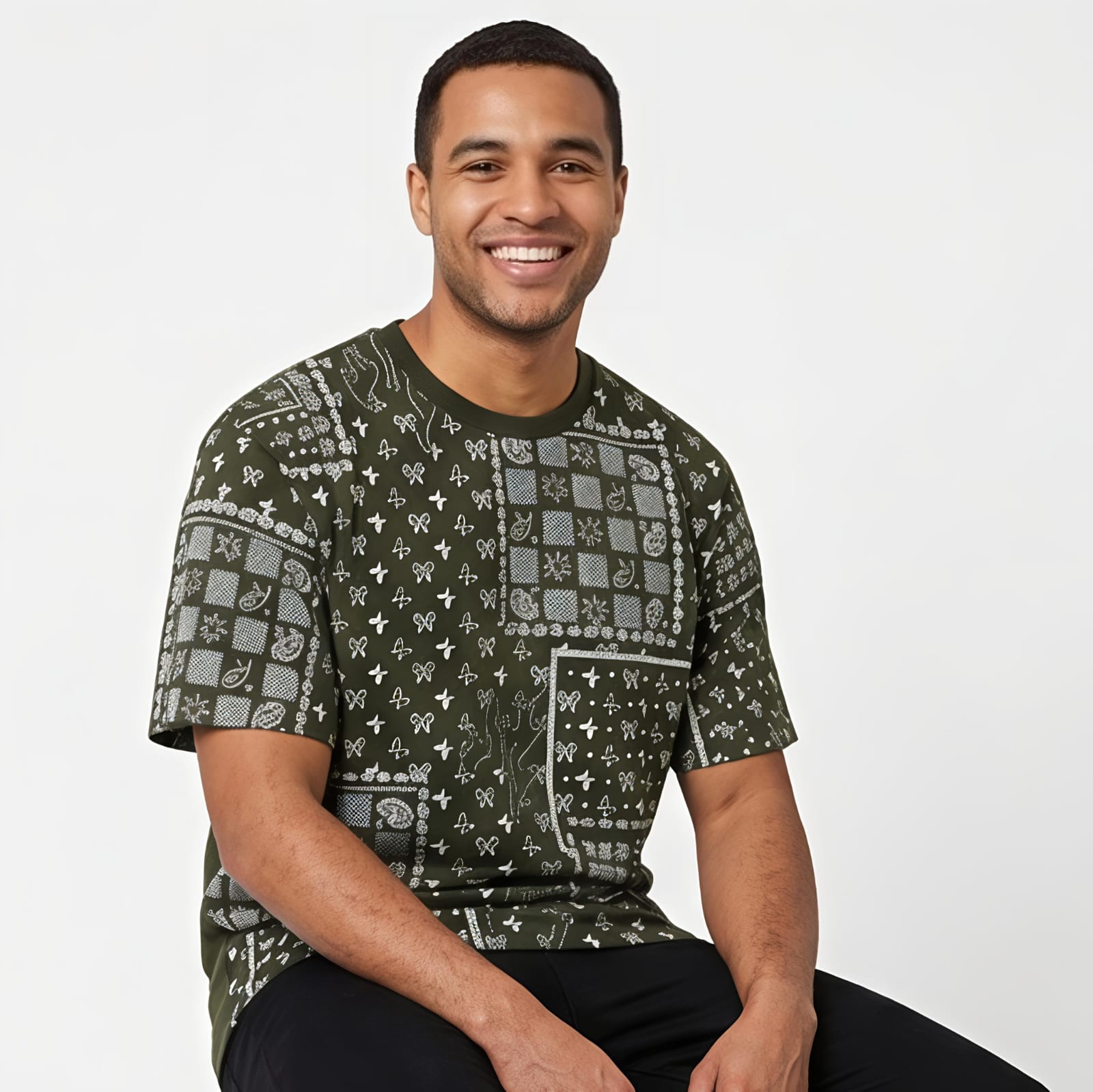 Men's Monochrome Bandana Print Oversized T-Shirt-1