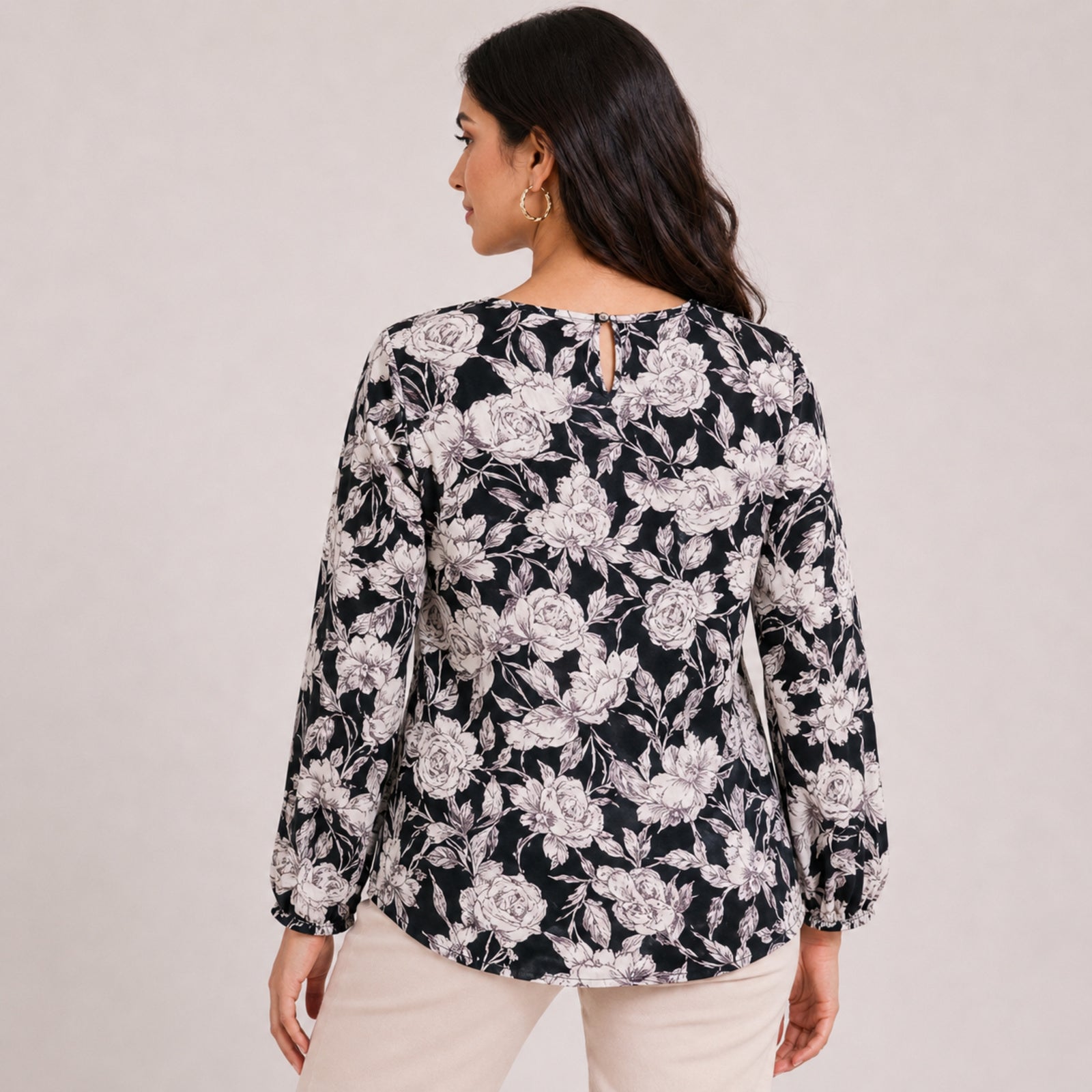 Women's Charming Monochrome Floral Print Keyhole Tunic Top-4