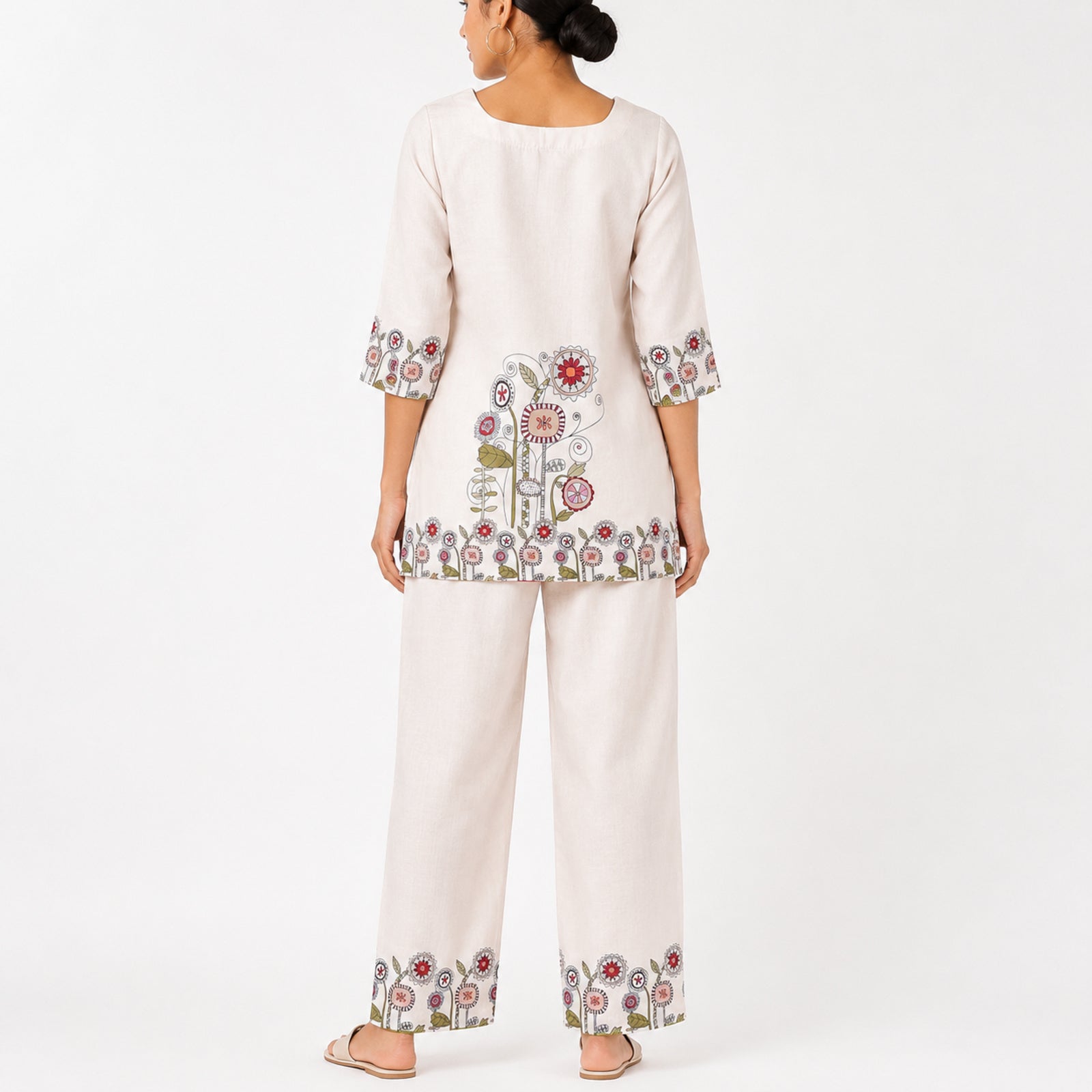 Women's Elegant Whimsical Floral Printed Beige Kurta and Palazzo Set-2