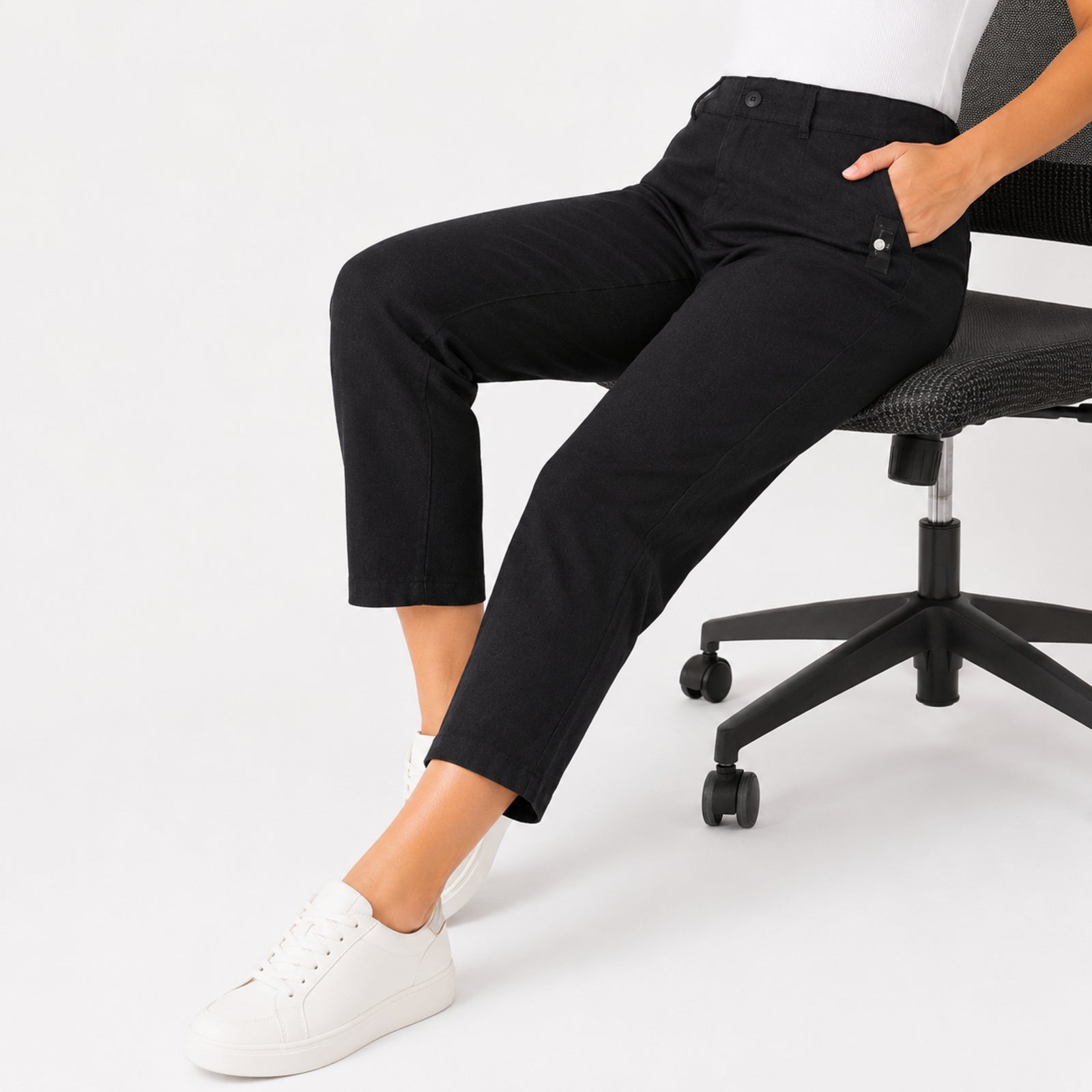Women's Sleek Black Tailored Formal Executive Trousers-3